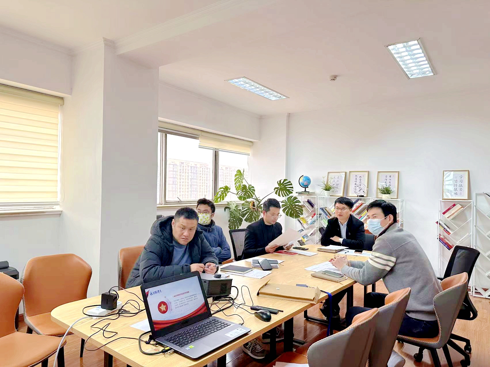 乐动（中国）第一党支部深入学习贯彻习近平总书记在全国供销总社成立70周年纪念会上作出的重要指示精神